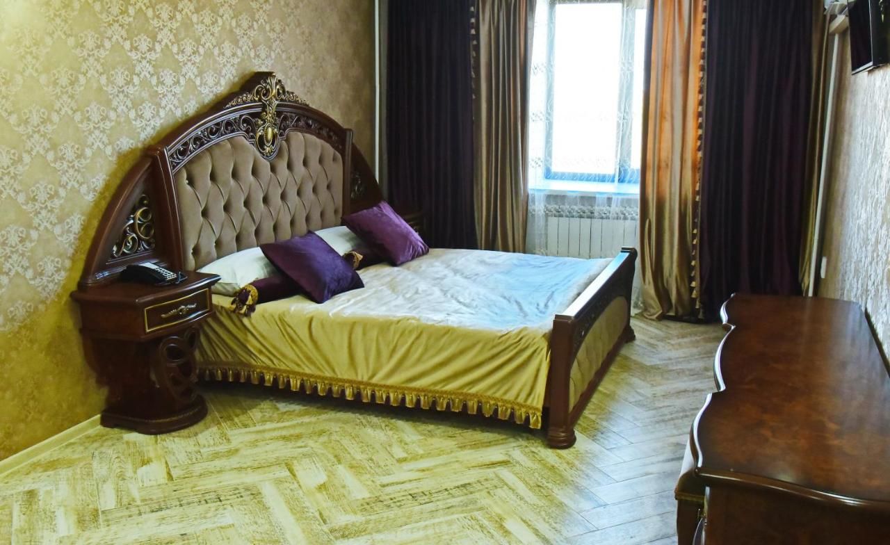 Отель BANQUETING & GUEST HOUSE ПОМЕСТЬЕ Костанай-16