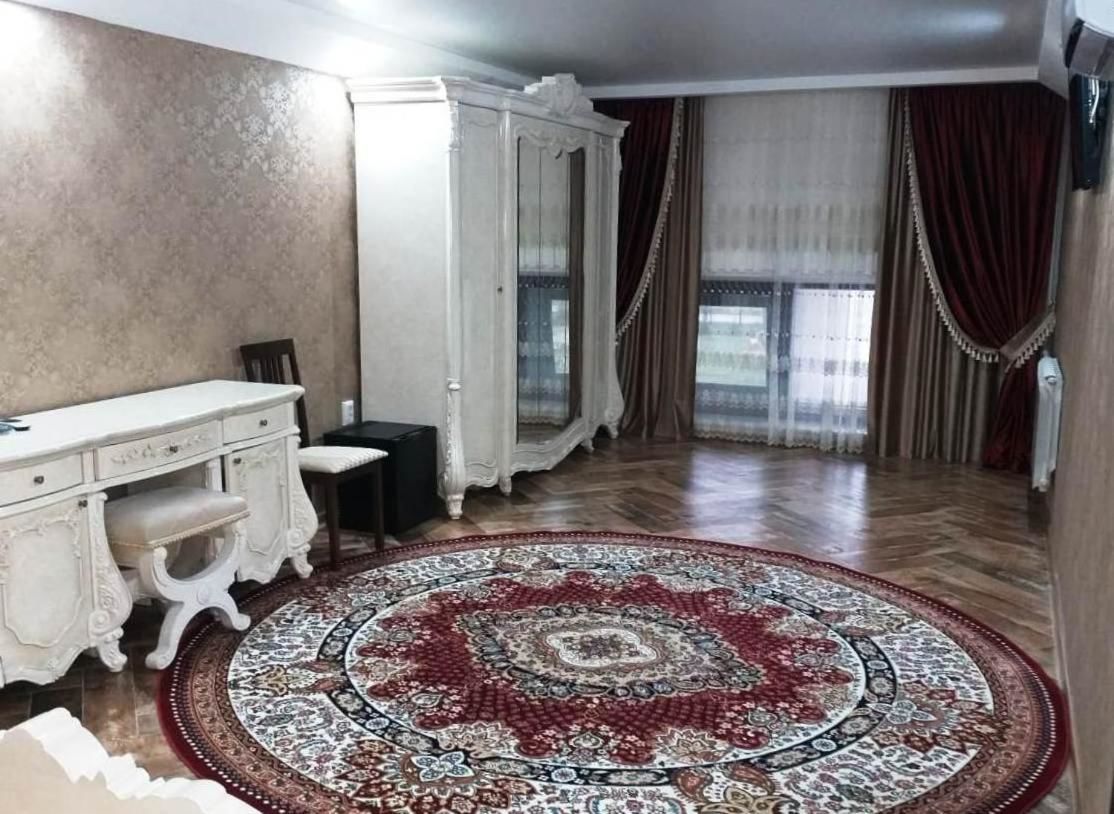 Отель BANQUETING & GUEST HOUSE ПОМЕСТЬЕ Костанай