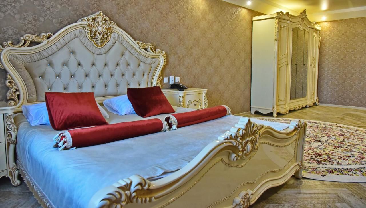 Отель BANQUETING & GUEST HOUSE ПОМЕСТЬЕ Костанай